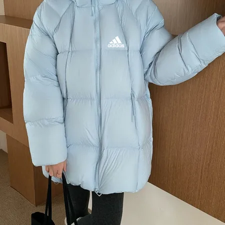 アディダス ダウンジャケット