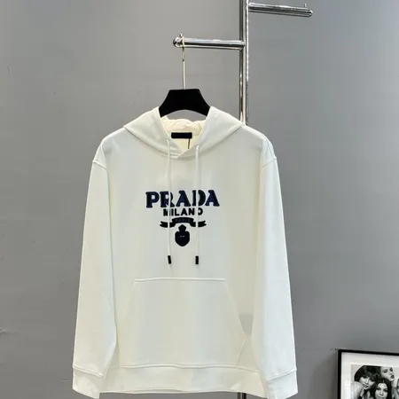 プラダ パーカー