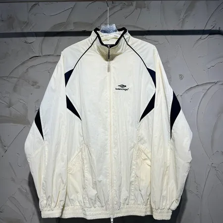 バレンシアガ ジャケット