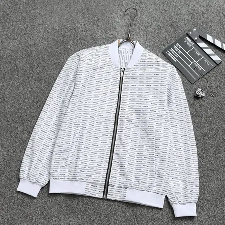 バレンシアガ ジャケット