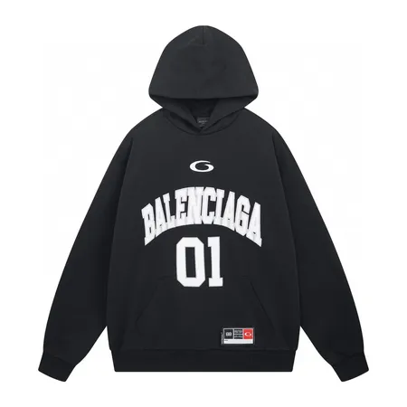 バレンシアガ パーカー