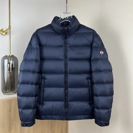 グッチ ダウンジャケット