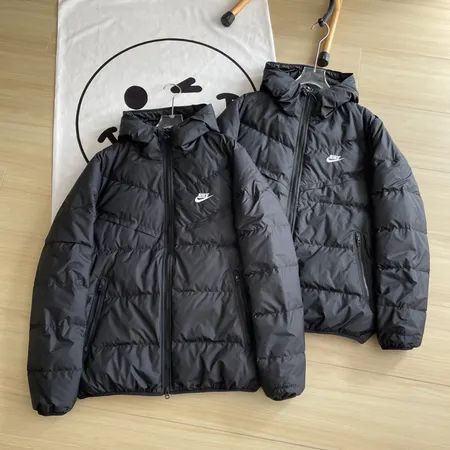 ナイキ ダウンジャケット