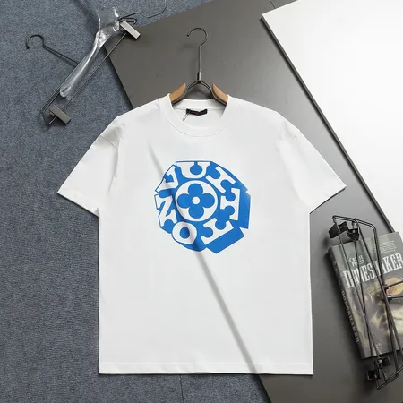 ルイヴィトン Tシャツ