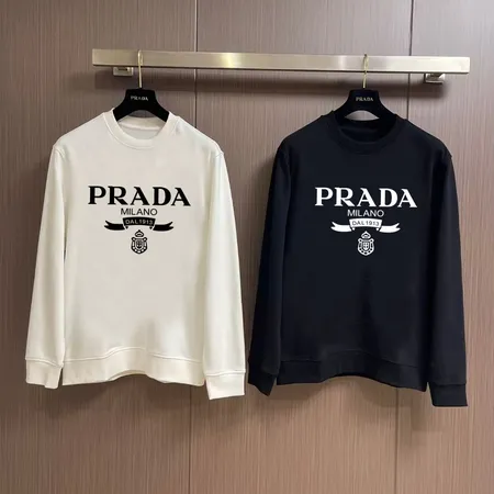 プラダ パーカー