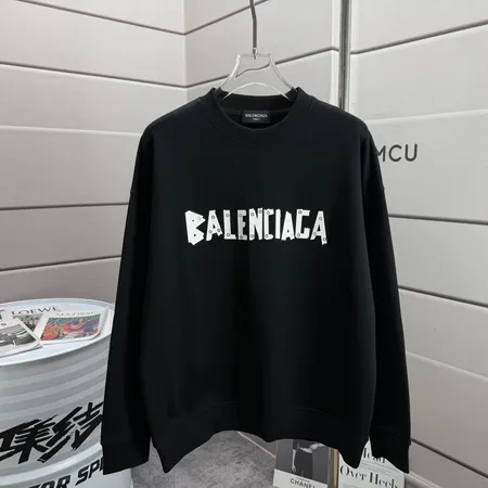 バレンシアガ パーカー