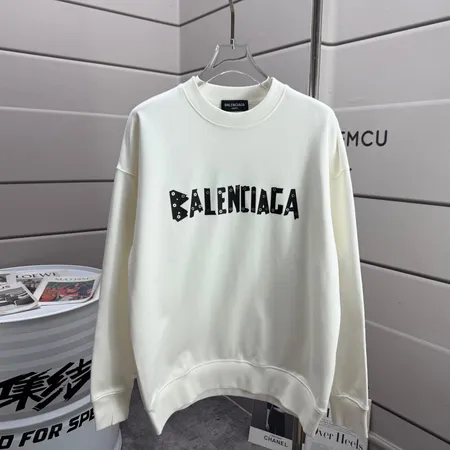 バレンシアガ パーカー