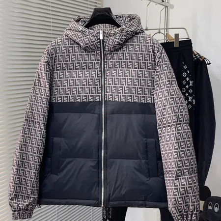 コーチ ダウンジャケット