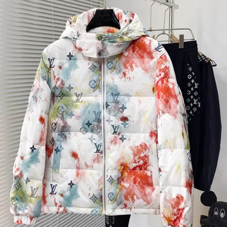 エルメス ダウンジャケット