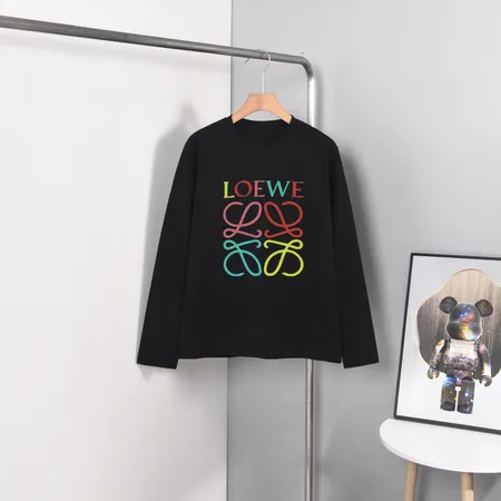 ロエベ Tシャツ