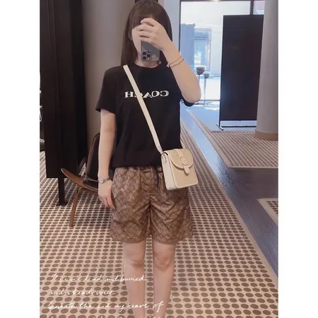 コーチ Tシャツ