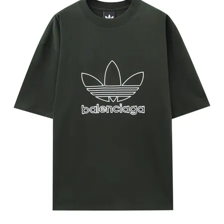 バレンシアガ Tシャツ