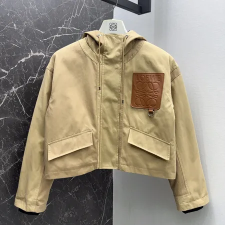 ロエベ ダウンジャケット