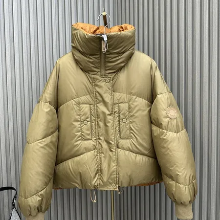 エルメス ダウンジャケット