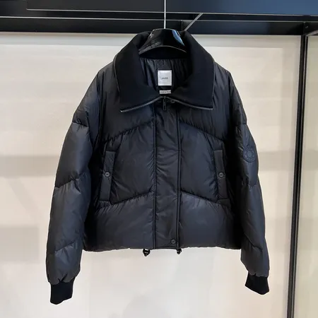 エルメス ダウンジャケット