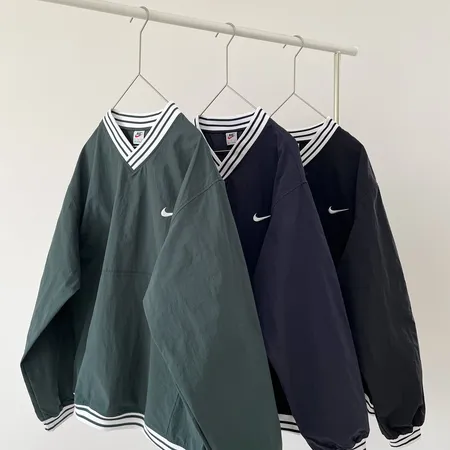 ナイキ パーカー