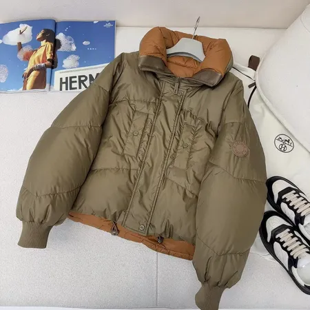 エルメス ダウンジャケット