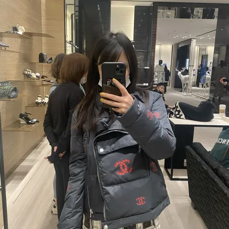 シャネル ダウンジャケット