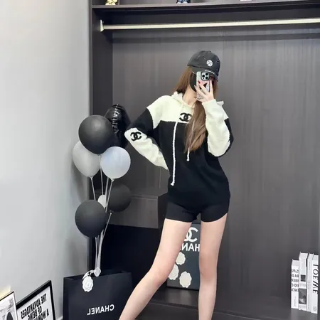 シャネル パーカー