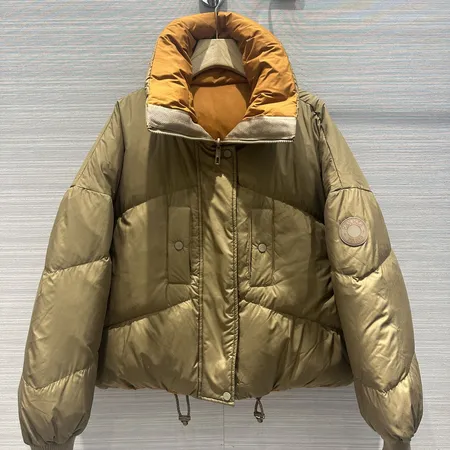 エルメス ダウンジャケット