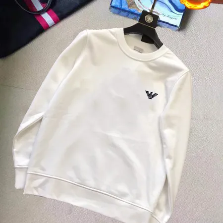 アルマーニ パーカー