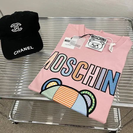 モスキーノ Tシャツ