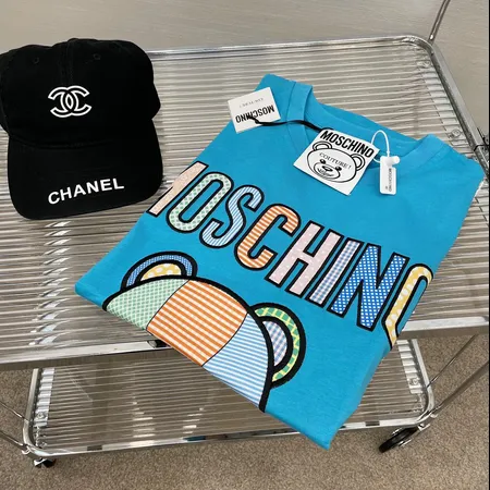 モスキーノ Tシャツ