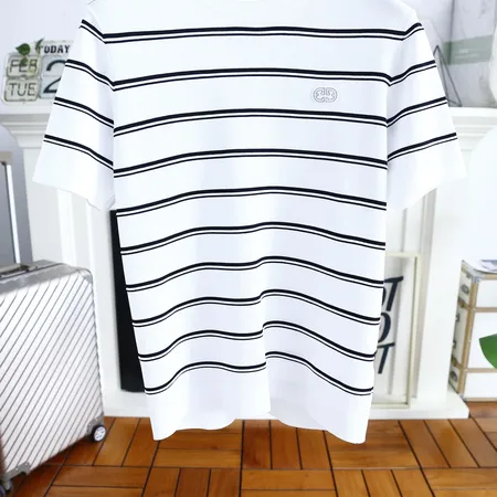 フェラガモ Tシャツ