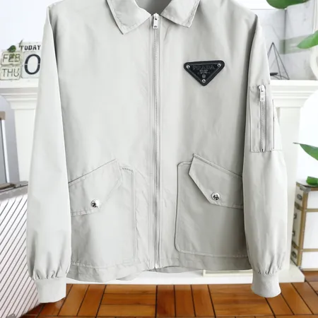 プラダ ジャケット