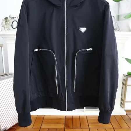 プラダ ジャケット