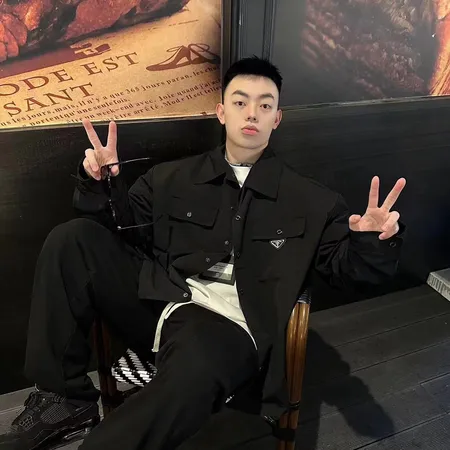 プラダ ジャケット