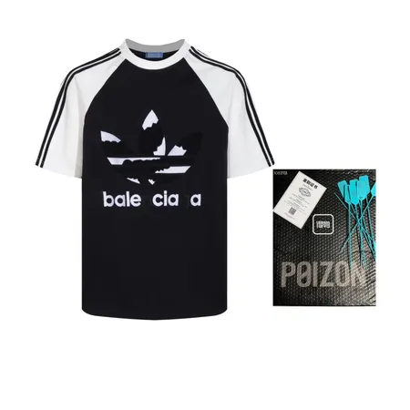 アディダス Tシャツ