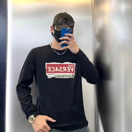 ヴェルサーチ Tシャツ