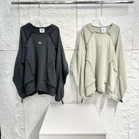 アディダス パーカー