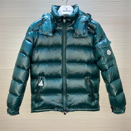 モンクレール ダウンジャケット