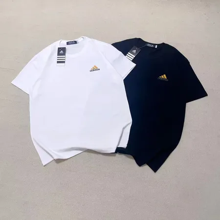 アディダス Tシャツ