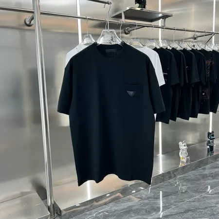 アディダス Tシャツ