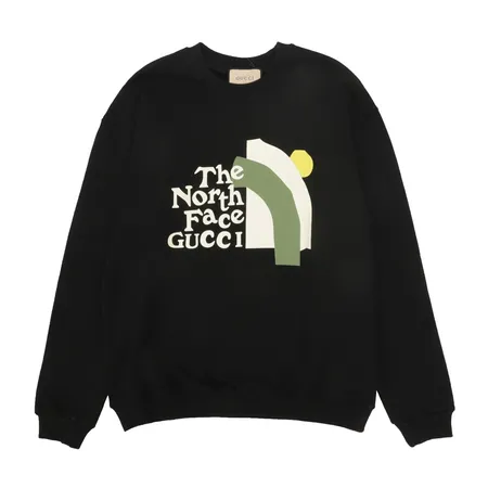 ノースフェイス パーカー