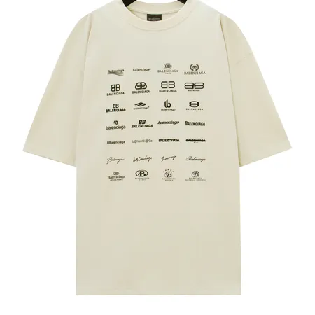 バレンシアガ Tシャツ