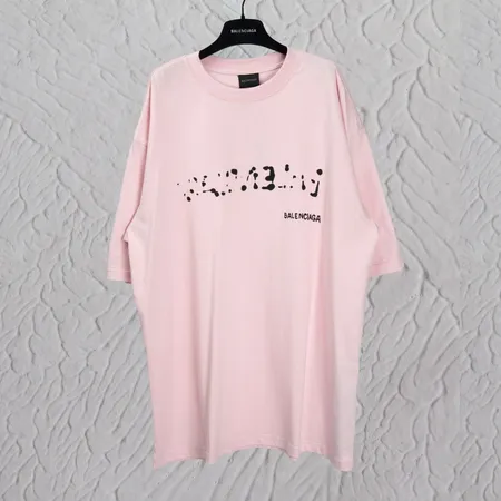 バレンシアガ Tシャツ