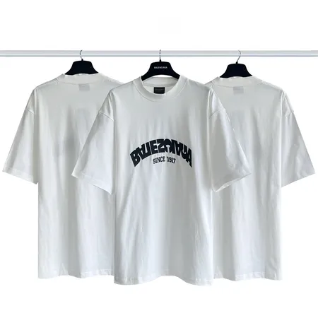 バレンシアガ Tシャツ