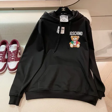 モスキーノ パーカー