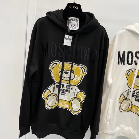 モスキーノ パーカー