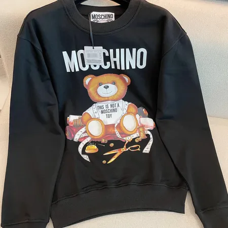 モスキーノ パーカー