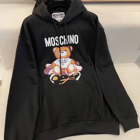 モスキーノ パーカー