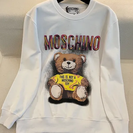 モスキーノ パーカー