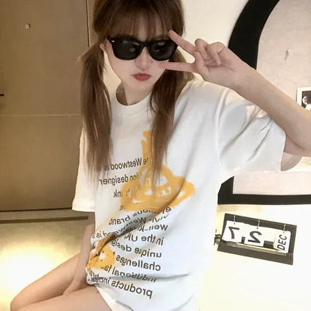 ヴィヴィアン・ウエストウッド Tシャツ