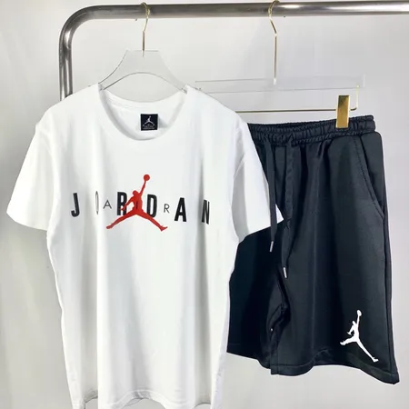 エアジョーダン Tシャツ