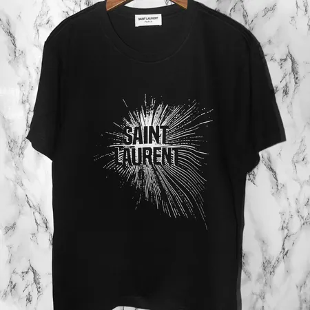 イブサンローラン Tシャツ