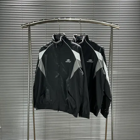 バレンシアガ ジャケット